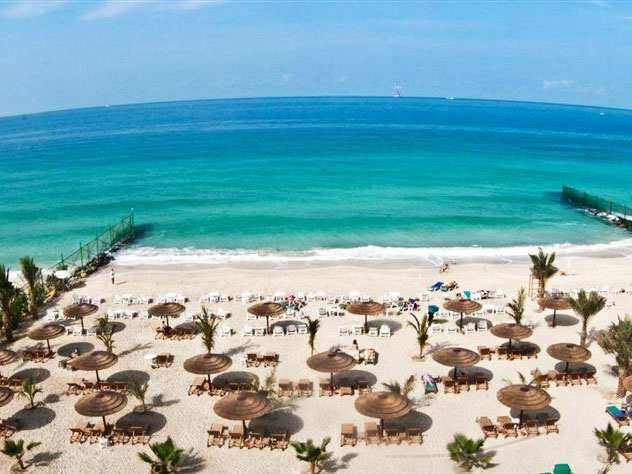 Пляж Sahara Resort